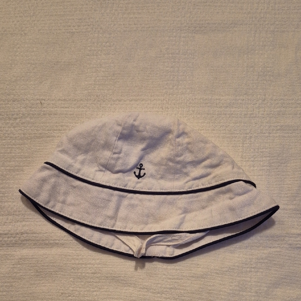 Janie and Jack boys 6 to 12 months white 100% linen hat 2021 EUC